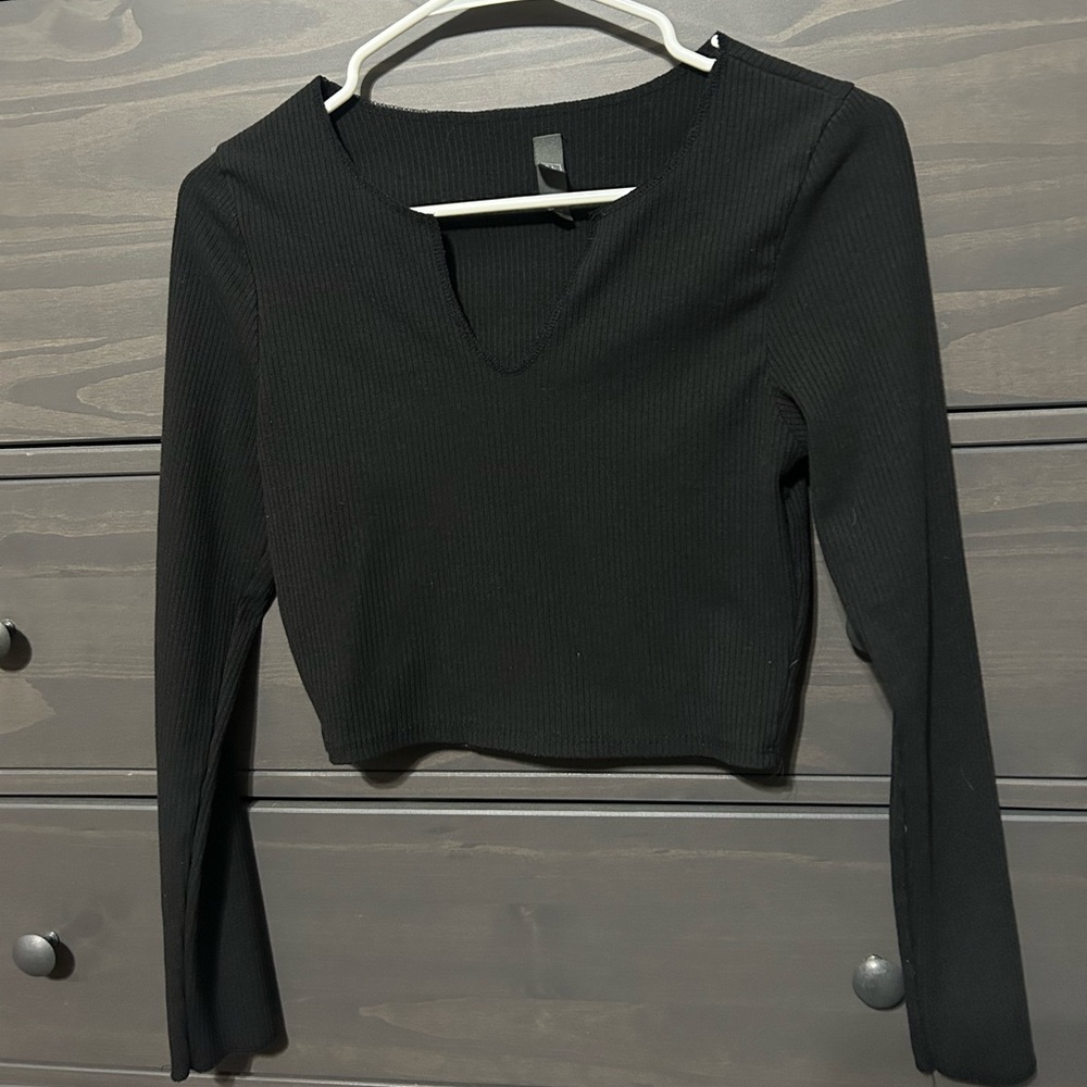 Alya long sleeve. Size Small